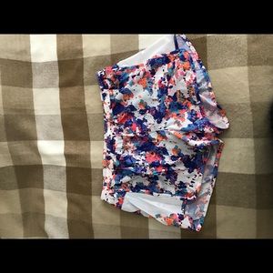 Old Navy gym Shorts, size L